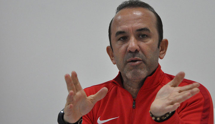 Mehmet Özdilek'ten Quaresma açıklaması!