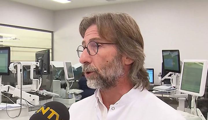 Koronavirüs aşısı için çalışan Prof. Ercüment Ovalı'dan açıklama