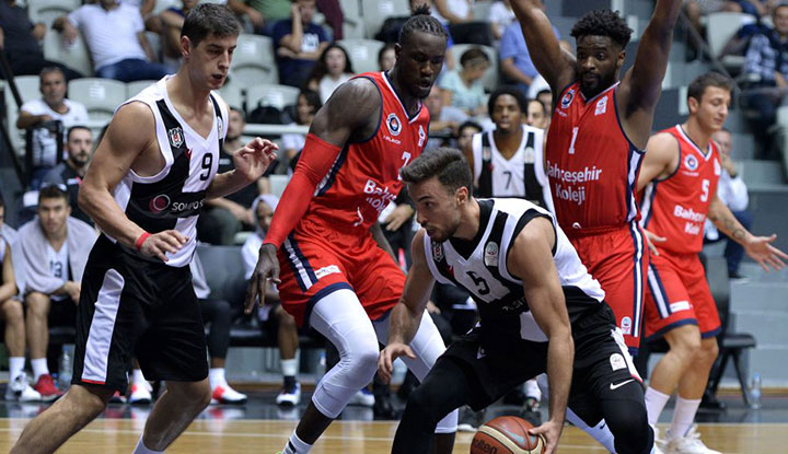 Beşiktaş Sompo Sigorta, sezona galibiyetle başladı!