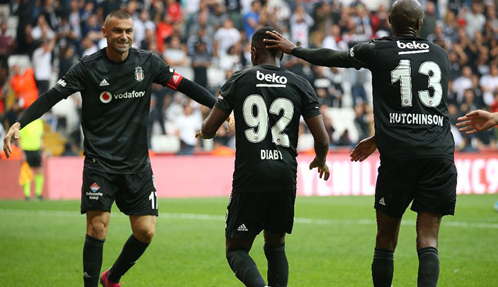 "Özel bir sporcu olduğunu her maç gösteriyor"