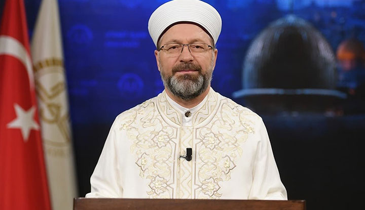 Teravih Namazı kılınacak mı? Hayatını kaybeden sağlık çalışanları şehit sayılacak mı? Diyanet İşleri Başkanı açıkladı!
