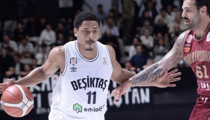 Beşiktaş Emlakjet derbide mağlup!