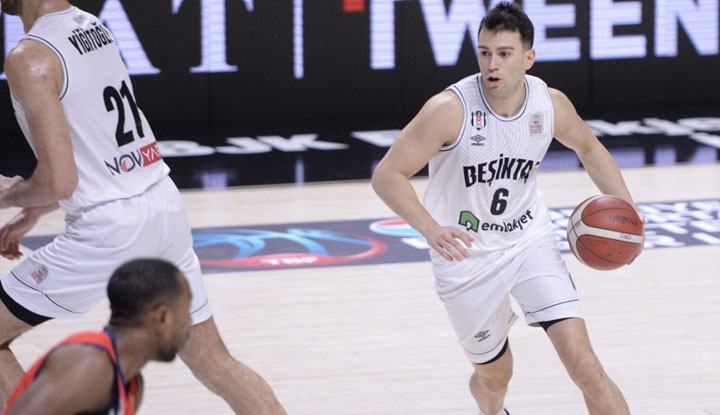 Beşiktaş Emlakjet kendi evinde galip!