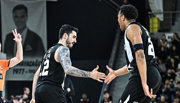 Beşiktaş GAİN ile Bahçeşehir Koleji yarı finalde karşı karşıya!