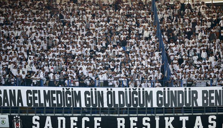 Beşiktaşlı taraftarlardan TFF'ye saat tepkisi!