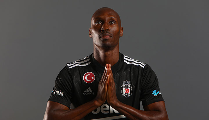 Beşiktaş'ta flaş Atiba gelişmesi