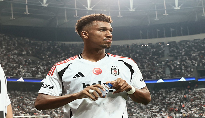 Beşiktaş'ta sakatlıklar üst üste geliyor! Bir değişiklik daha