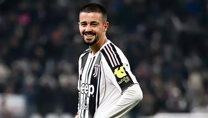 Beşiktaş’ta sol kanat için yeni hamle: Zhegrova gündemde!