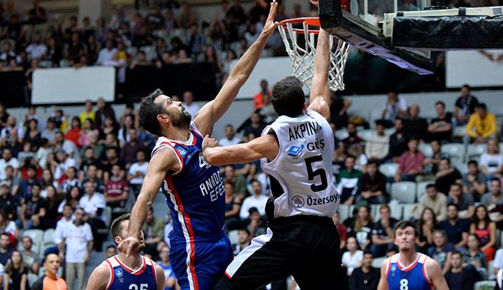 Beşiktaş Sompo Sigorta, evinde Anadolu Efes'e mağlup!