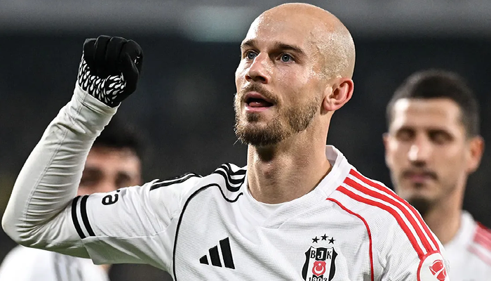 Cerny son maçlarda yokları oynuyor!