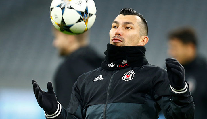 Beşiktaş, Gary Medel'in transferini resmen açıkladı!