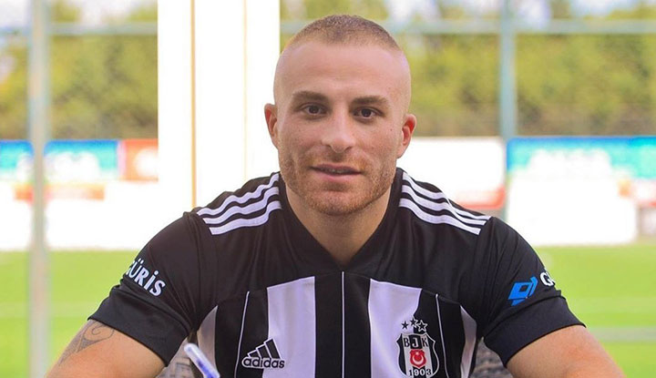 Gökhan Töre'den imza sonrası ilk paylaşım!