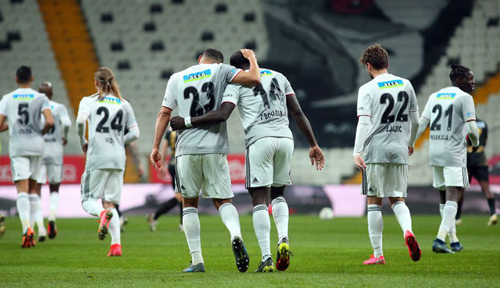 "Hakemler bile Beşiktaş'ın oyununa saygı duyar"