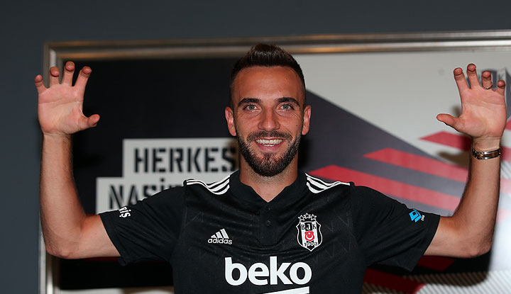 Kenan Karaman ıslıklandı!