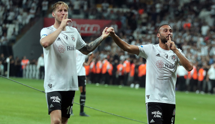 Weghorst'tan sevindirici haber! Antrenmana çıktı!