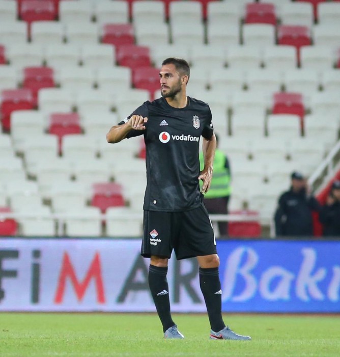Sivasspor-Beşiktaş maçından yansıyanlar
