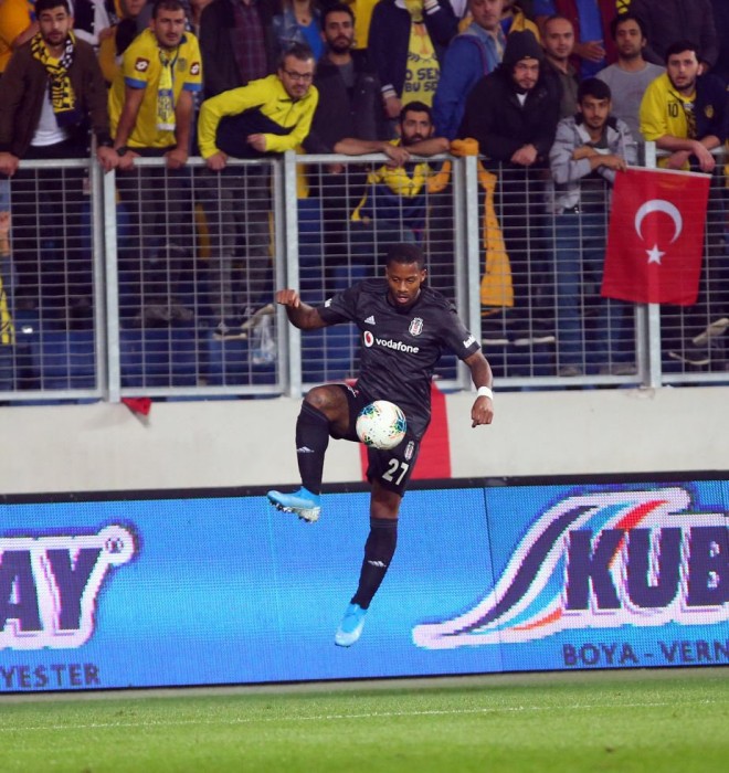 Ankaragücü-Beşiktaş maçından yansıyanlar!