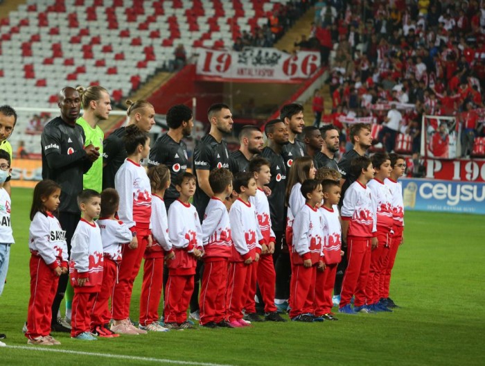 Antalyaspor-Beşiktaş maçından yansıyanlar!