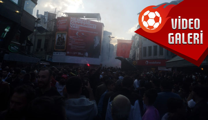 Derbi öncesi semt tıklım tıklım! İşte o görüntüler...